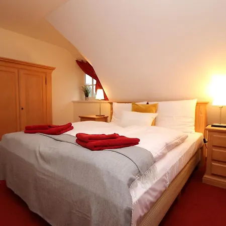 Ferienhaeuser Kuestenwaldvilla Vakantiehuis